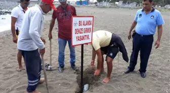 Samandağ Sahiline Uyarıcı Levhalar Asıldı