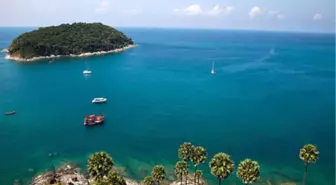 Tatil Cennetinde Facia! Phuket Adası'nda 2 Turist Teknesi Battı: Onlarca Kişi Kayıp