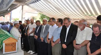 AK Parti Genel Başkan Yardımcısı Ünal'ın Acı Günü