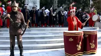 Bursa'da 'Uluslararası Altın Karagöz Halk Dansları Yarışması'
