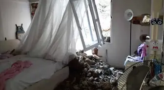 Hatay'da Apartmana Dev Kaya Parçaları Düştü