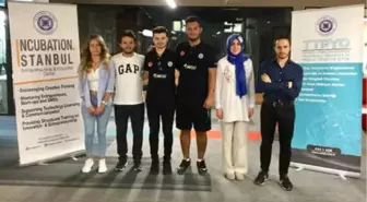 İaü Öğrencileri Türkiye'yi Uzaya Taşıyor