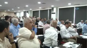 Adana Büyükşehir Belediye Meclisinden Güldüren Atışma