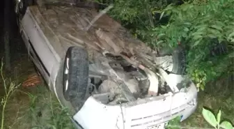 Bingöl'de Otomobil Şarampole Yuvarlandı: 4 Yaralı