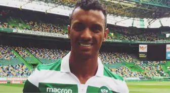 'Fenerbahçe'ye Dönmek İstiyorum' Diyen Nani, Sporting Lizbon'a İmza Attı