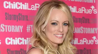 Porno Yıldızı Stormy Daniels'ın Avukatı: Gözaltına Alınan Müvekkilime Siyasi Tuzak Kuruldu