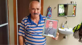 Şehidin Babaevine Giren Hırsız, Beratını ve Fotoğraflarını Çaldı