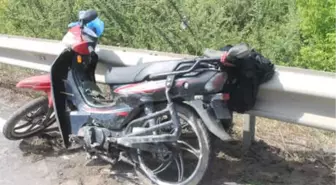 Kaza Yapan Motosiklete Bakarken, Kaza Yaptı: 4 Yaralı