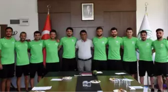 Sivas Belediyespor 11 Futbolcuyu Kadrosuna Kattı