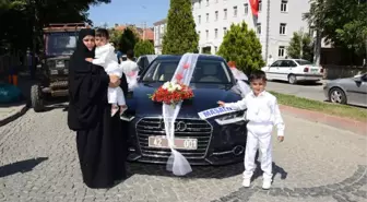 Başkan Altay'ın Makam Aracı Şehit Çocuklarının Sünnet Arabası Oldu