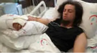 Kolunu Kobra Yılanı Isıran Sihirbaz Aref'e, 24 Tüp Yılan Serumu Verilecek