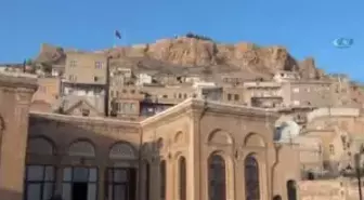 7 Asırlık Kasımiye Medresesi Genç Şampiyonun Pastasına Yansıdı