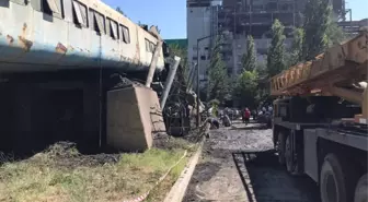 Kömür Bandının Altında Kalan İşçiler Mesaiye Kalmış