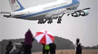 Trump Air Force One'ın Tasarımını Yeniletiyor: 'Dünyanın En İyisi Olacak'