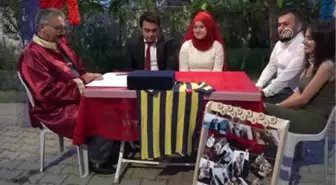 Fenerbahçeliler Günü'nde Nikah Masasına Oturdular