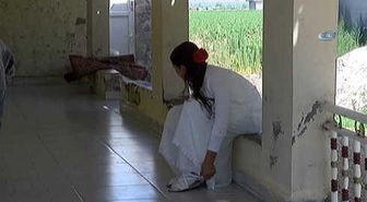 Yırtık Çoraplarıyla Türkiye'yi Ağlatan Şehidin Kızları Kandil'e Türk Bayrağı Dikilmesini İstedi