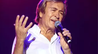 Erol Evgin Antalya'da Hayranlarına Nostalji Yaşattı