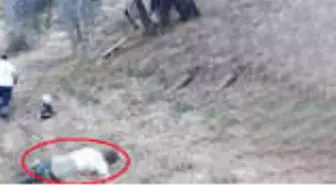 İzmir'de, Talihsiz Sürücü 50 Metre Uçurumdan Yuvarlanarak Can Verdi