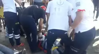 Kahramanmaraş İşçi Servisi ile Otomobil Çarpıştı 12 Yaralı