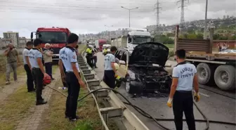 Samsun'da Seyir Halindeki Cip Yandı