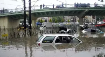 Son Dakika! Meteoroloji, İstanbul'un Dört İlçesini Sel Baskınlarına Karşı Uyardı