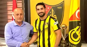 İstanbulspor, Kaptan Onur Ergün ile Sözleşme Yeniledi
