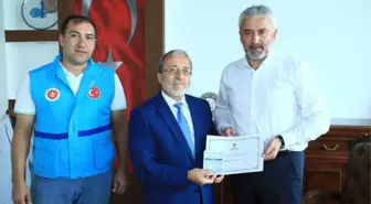 Başkan Yılmaz, Kurban Bağışında Bulundu