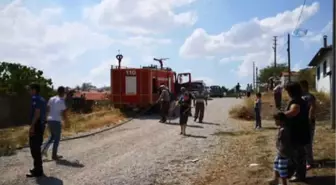 Çatıda Çakmaklı Oynayan Çocuklar Evi Yaktı