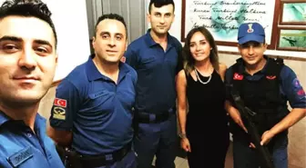 Nazlı Çelik Bodrum Tatilinde Askerleri Ziyaret Etti