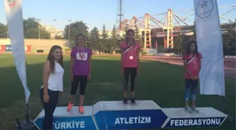 Odunpazarı Atletizmde Başarıya Doymuyor
