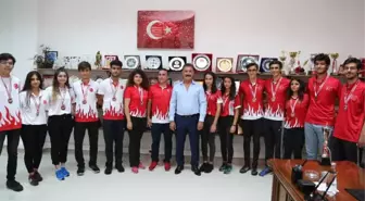 Toroslar Belediye Bocce Takımından Türkiye Rekoru