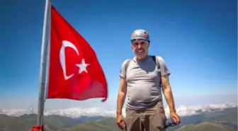 69 Yaşında Kaçkar Dağı'nın Zirvesine Tırmandı