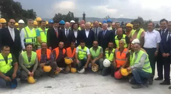 Binali Yıldırım'dan Nevvar Salih İşgören Ulu Camii İnşaatına Ziyaret