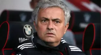 Mourinho'dan Oyuncularına: 'Tatili Kısa Kesin'