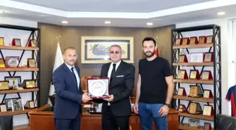 Şampiyon Divapan'a Spor Müdüründen Ziyaret