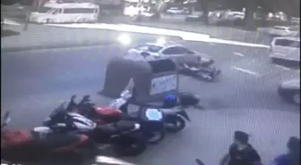 İstanbul'da Motosikletlinin Ölümden Döndüğü An Kamerada