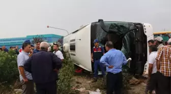 Akhisar'da Otobüs Devrildi: 1 Ölü 41 Yaralı