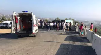 Alanya'da Kermes Dönüşü Freni Patlayan Otobüs Devrildi, Yaralılar Var