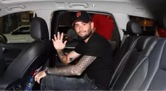 Barcelona'da Aleix Vidal Ayrılıyor