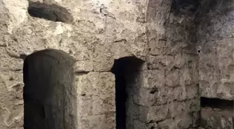 Bitlis Kalesi'nde Osmanlı Dönemine Ait Mezar Bulundu