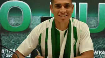 Atiker Konyaspor, Paolo Hurtado'yu Renklerine Bağladı