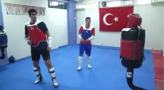 Tekvandonun Şampiyon Kardeşleri