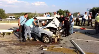 3 Araç Birbirine Girdi, 1'i Ağır 4 Yaralı