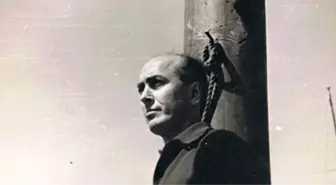 'Fazla Şiirden Ölen Şair' Edip Cansever 89 Yaşında! (Edip Cansever Kimdir?)