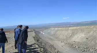 Ölüm Yolu'nun Yapımı Parasızlıktan Durdu