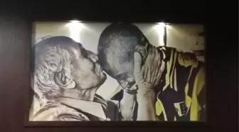 Fenerbahçe Ülker Stadı, Lefter Fotoğraflarıyla Donatıldı