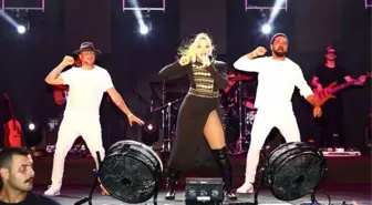 Manavgat Barış Suyu Festivali'nde Hadise Rüzgarı