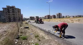 Cumhuriyet Mahallesinde Kaldırım Çalışması Yapılıyor