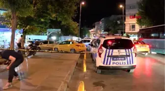 Fatih'te Polis, Tartışığı Kişiler Tarafından Silahla Yaralandı