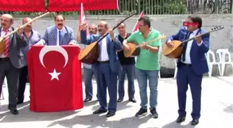 İstanbul Halk Ozanlarından Dolar Protestosu